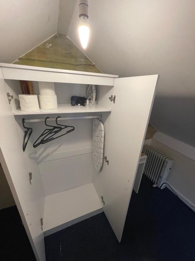 Shared House In Chakeshill Drive Hotel Bristol Bagian luar foto